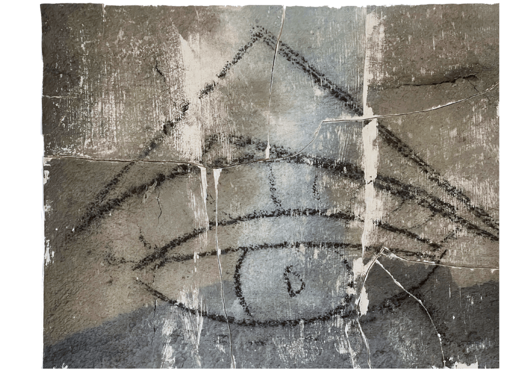 Páramo ceramic artwork with an eye drawing and layered surface textures.